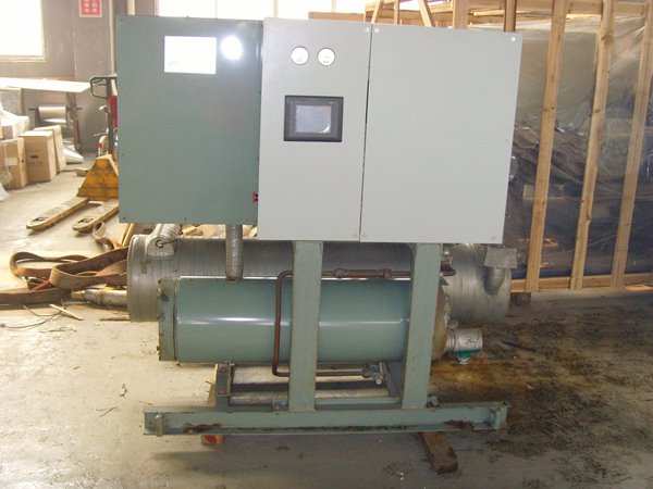 乌坡镇酒店中央空调不停机清洗方法介绍